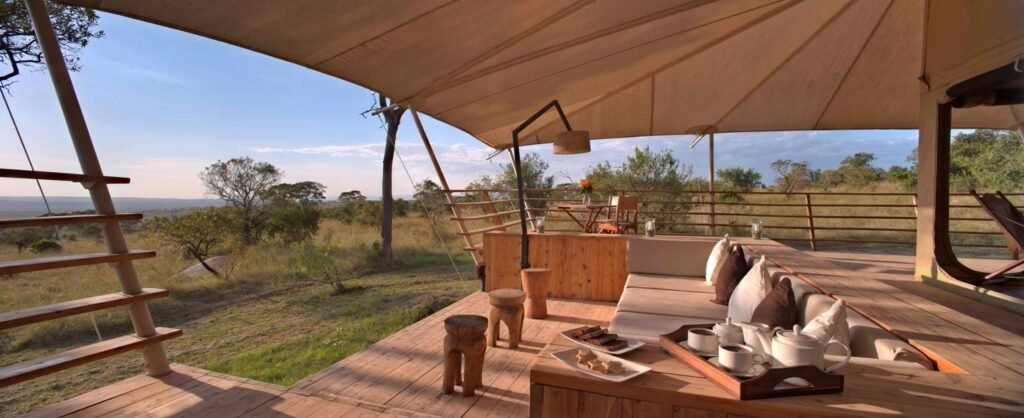 Tent deck sunken lounge